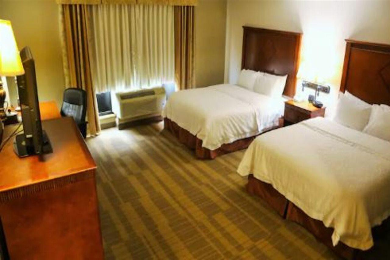 Hampton Inn & Suites Mccomb Esterno foto